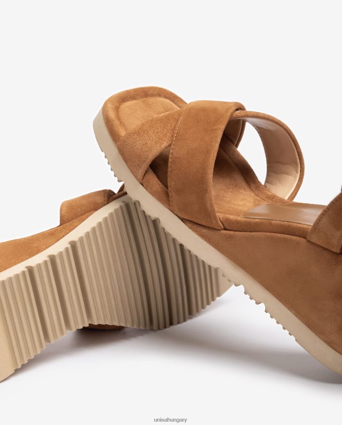Unisa szandál éksarkú, párnázott talppal nők J4PJX0171 barna